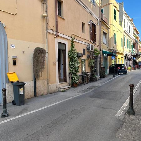Casa Vacanze Romana 19 Giubileo 2025 Неттуно Экстерьер фото